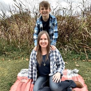 Meet your Posher, Holly